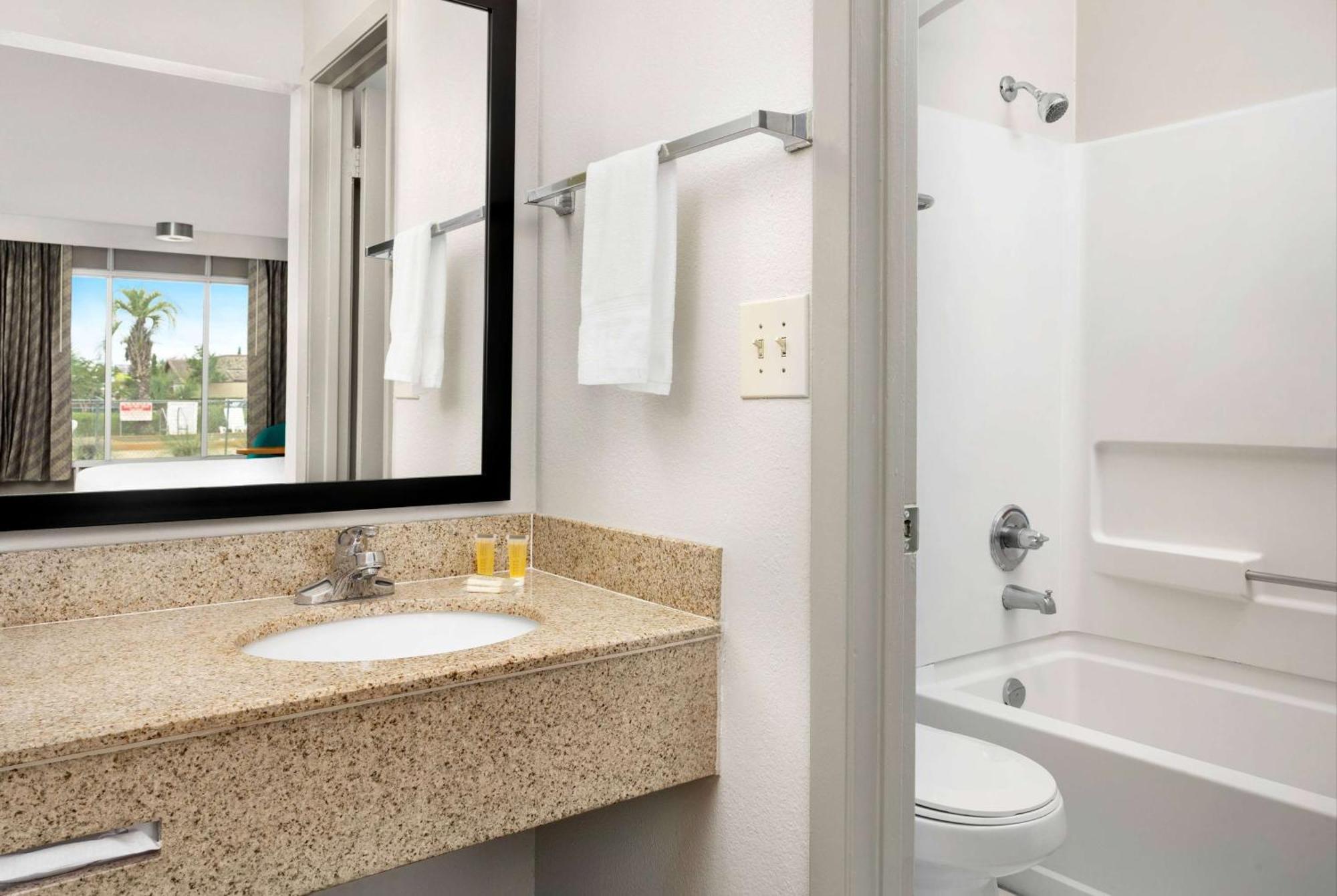 Days Inn By Wyndham Lake City I-75 Luaran gambar